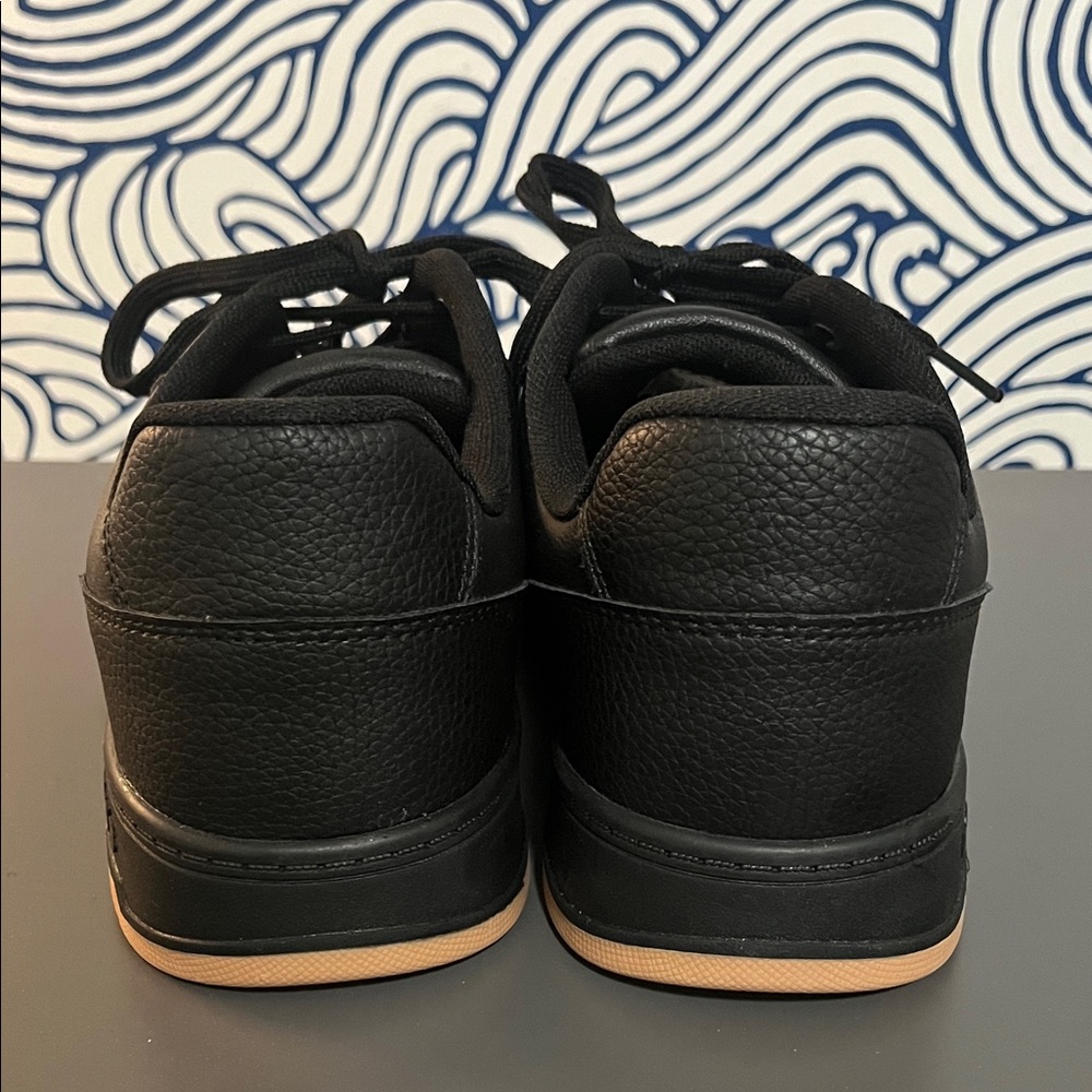 Levi's Men's Drive Lo Sneakers - Picture 3 of 6
